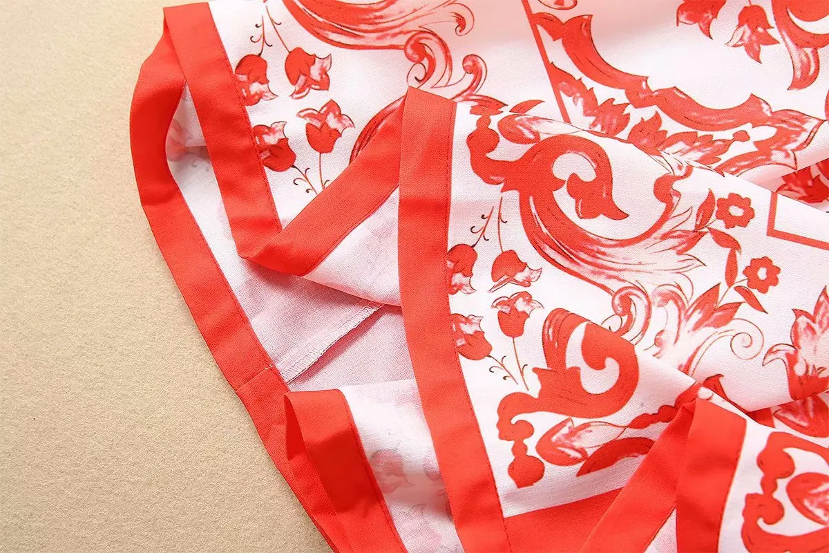 Letné Námestie krku, krátke rukávy červený kvet porcelánu vytlačené opasok lem šaty