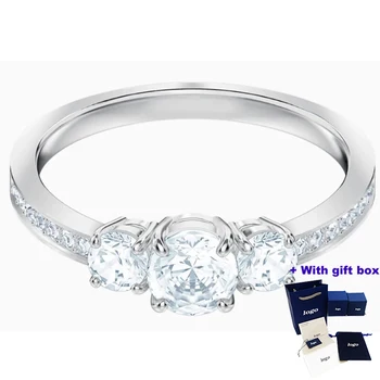Módne a očarujúce strieborné diamantový prsteň je vhodný pre krásne ženy nosiť, zvýšenie elegancie a ušľachtilosť