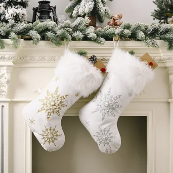 Vianoce Biele Snehové Vločky Plyšové Candy Ponožky Darčekové Tašky Pearl Pančuchy Vianočné Ozdoby Na Vianočný Stromček Krb Dekorácie