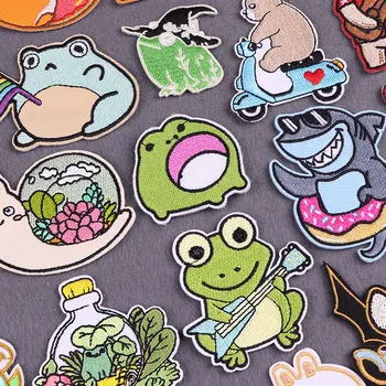 Vtipné Žaba Vyšívané Škvrny Na Oblečení Cartoon Pruhy Žehlička Na Škvrny Na Oblečení DIY Pekné Veci Odznaky Na Batoh Dekor